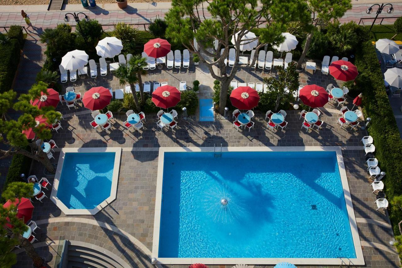 Termini Beach Hotel & Suites Lido di Jesolo Ngoại thất bức ảnh