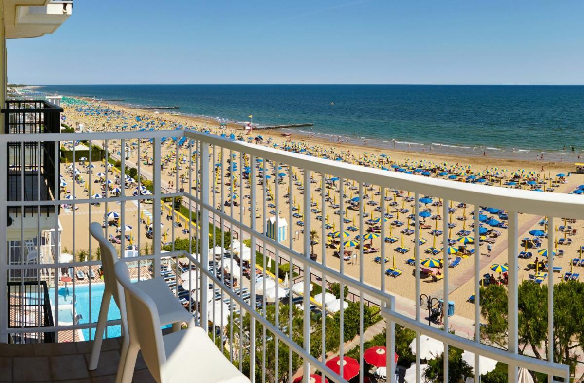 Termini Beach Hotel & Suites Lido di Jesolo Ngoại thất bức ảnh