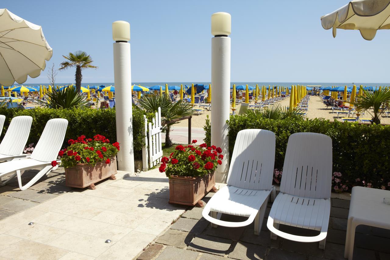 Termini Beach Hotel & Suites Lido di Jesolo Ngoại thất bức ảnh