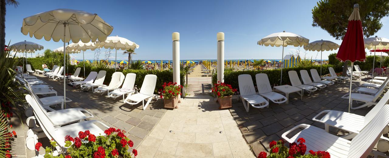 Termini Beach Hotel & Suites Lido di Jesolo Ngoại thất bức ảnh